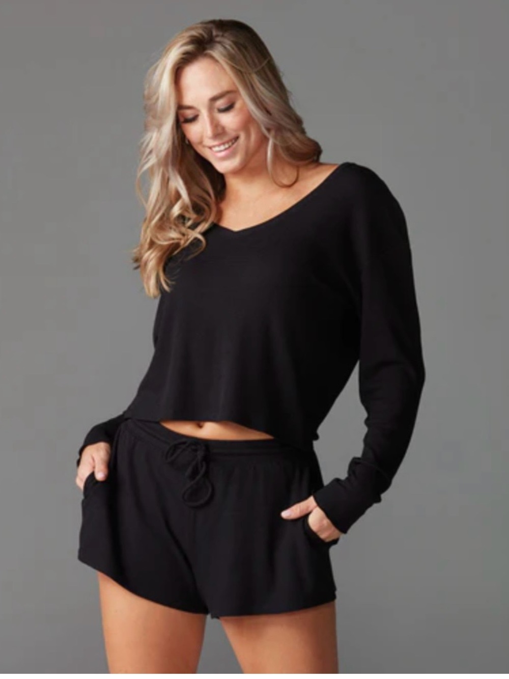 TAVI lounge waffle long sleeve top black ruffle sleeve size medium
